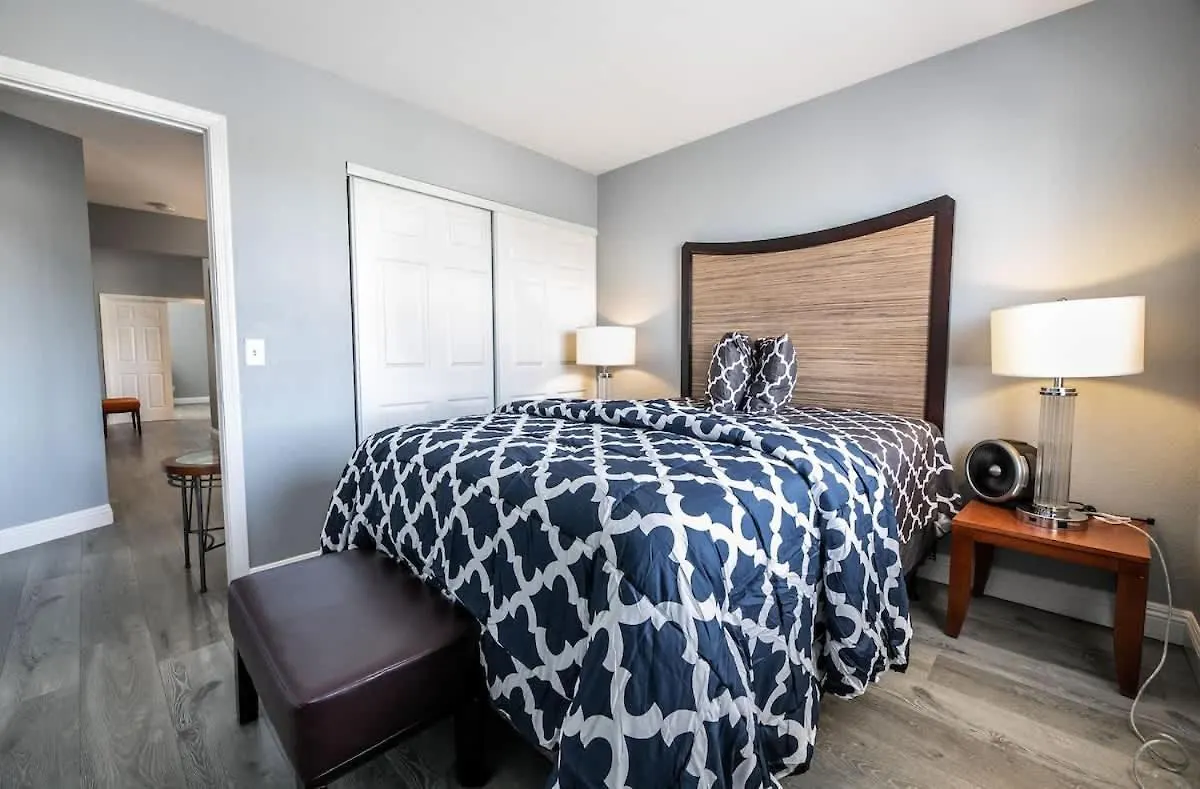 Star Trip Vegas Style All You Need Right Here Las Vegas Villa